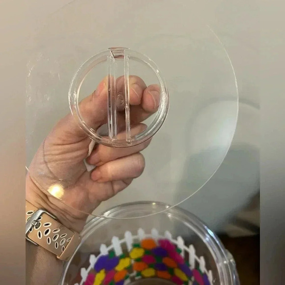 3 piece Acrylic clear ice bucket with painted flowers & picket fence. - Picture 4 of 8